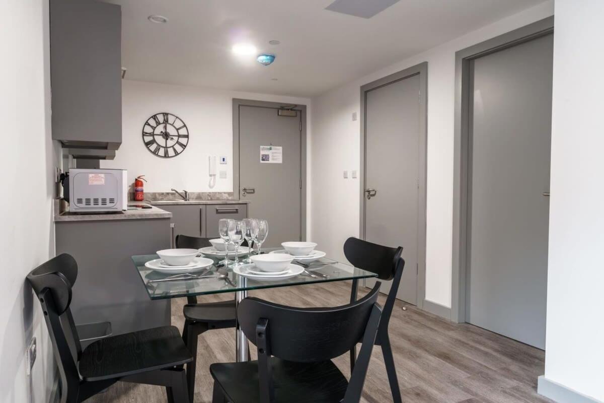 Lovely 1 Bed Apartment In Liverpool Centre Exteriér fotografie